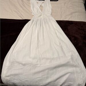 Chic White Maxi Dress